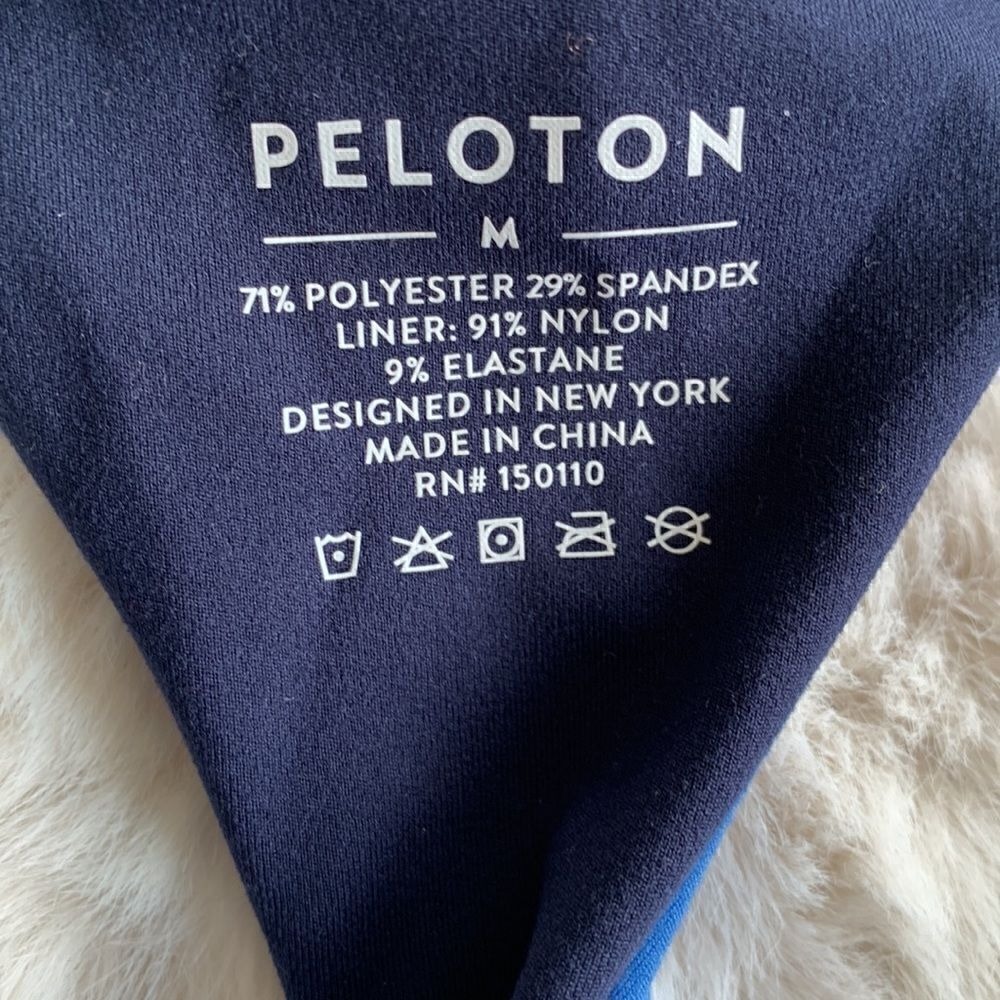 Peloton Cadent Twist Back Sports Bra Navy workout‎ Biking Cycling Medium - Picture 7 of 7